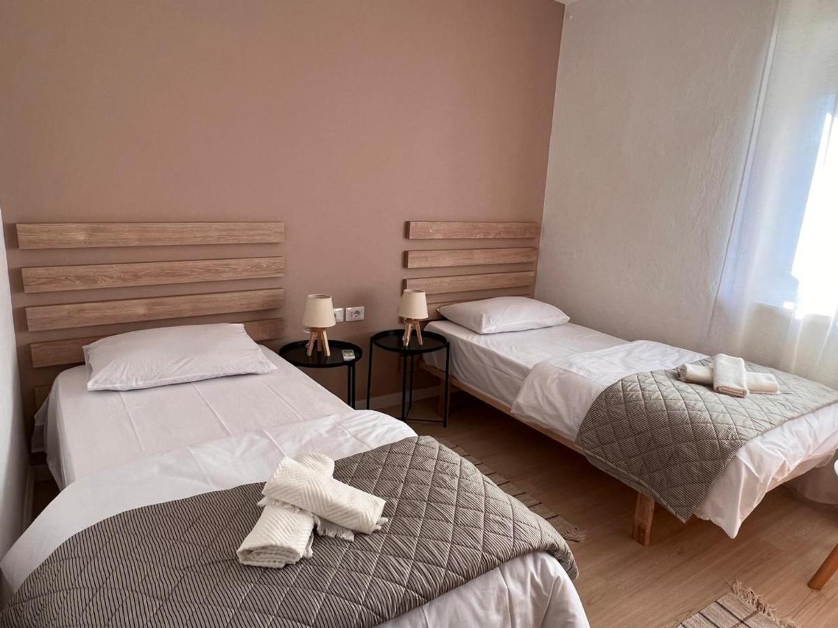 Centre Apartment In Shkoder Bagian luar foto